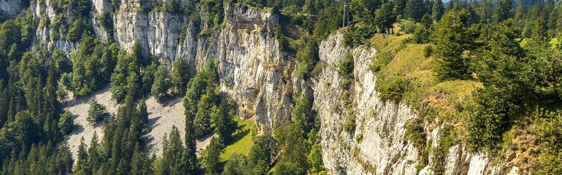 Partir à la découverte des montagnes du Jura...