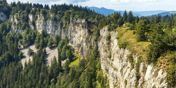 Partir à la découverte des montagnes du Jura...